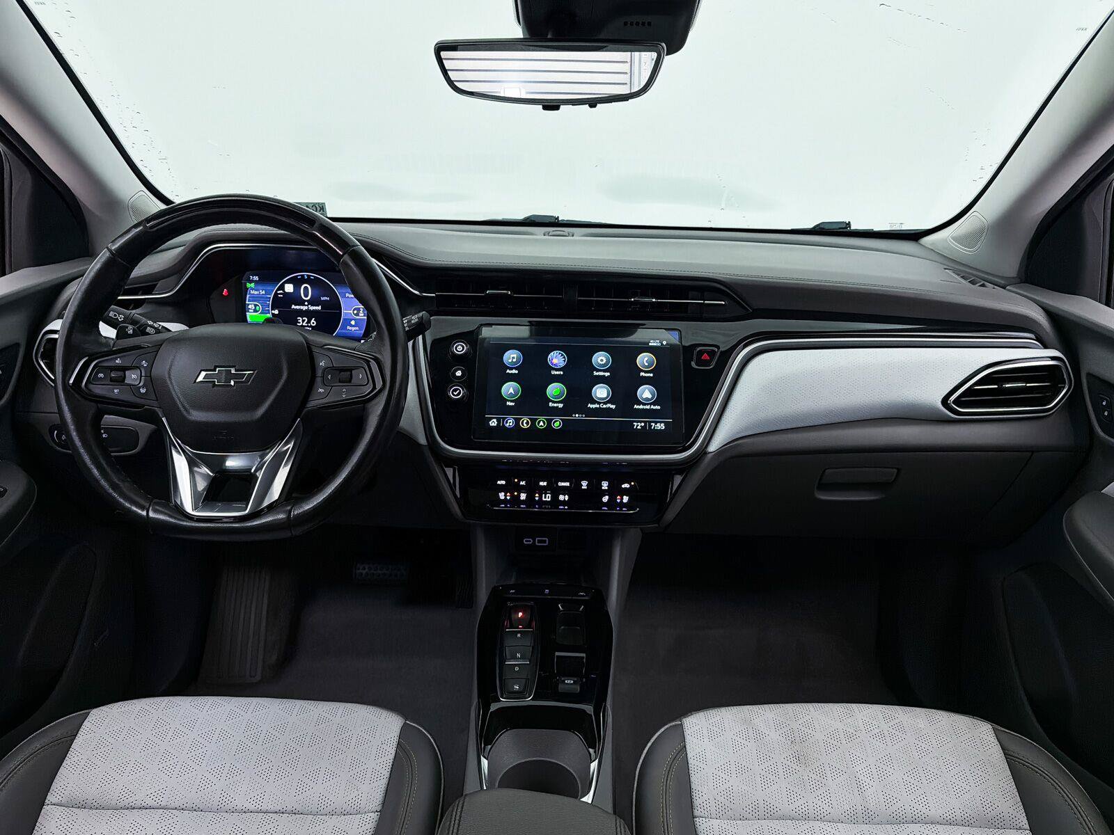 Used 2023 Chevrolet Bolt EUV Premier w/ Sun & Sound Package FWD image 23