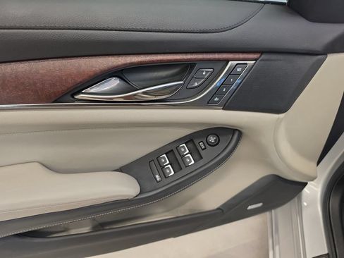 Used 2016 Cadillac CTS Luxury RWD image 16