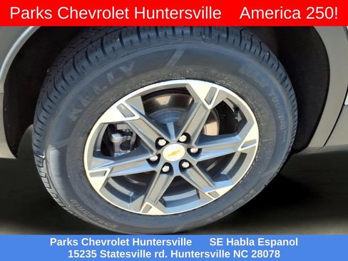 Certified 2025 Chevrolet Blazer LT AWD/4WD image 33