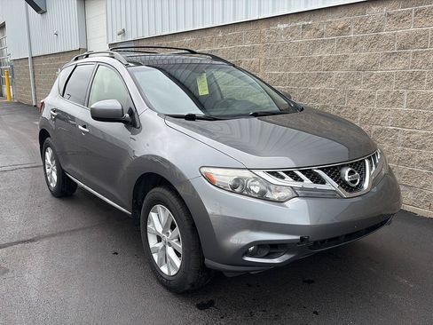 Used 2013 Nissan Murano SL AWD/4WD image 2