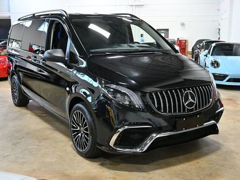 Used 2023 Mercedes-Benz Metris Passenger image 28