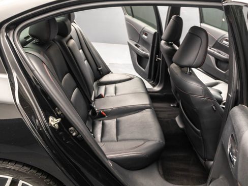 Used 2017 Honda Accord Sport Special Edition image 32
