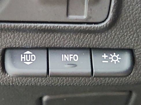 Used 2020 Buick Envision Premium AWD/4WD image 29
