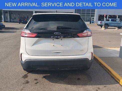 Used 2023 Ford Edge SE AWD/4WD image 6