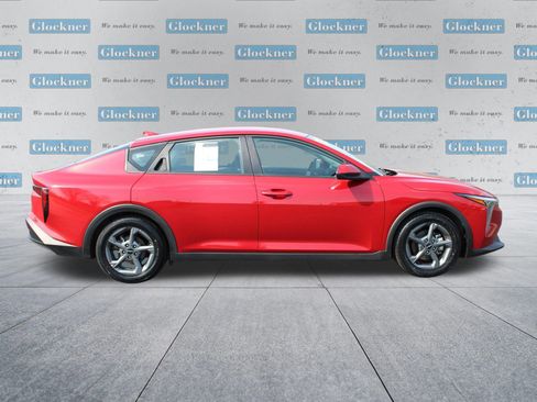 Used 2025 Kia K4 LXS image 4