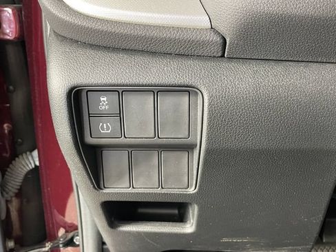 Used 2017 Honda CR-V LX image 13