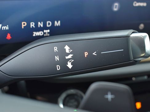 New 2026 Buick Envision Avenir image 33