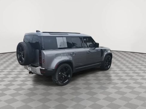 Used 2020 Land Rover Defender 110 HSE image 8
