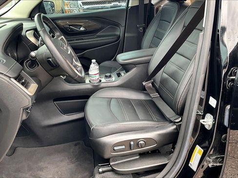 Used 2022 GMC Terrain Denali w/ Black Diamond Edition AWD/4WD image 23