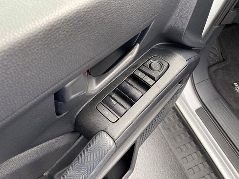 Certified 2025 Toyota 4Runner TRD Off-Road image 10