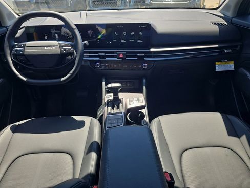 New 2026 Kia Sportage EX FWD image 13