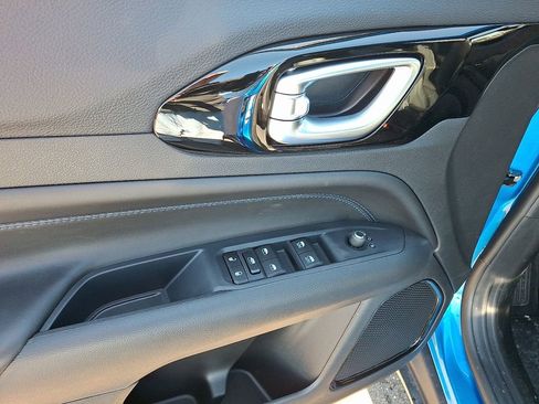 New 2026 Jeep Compass Latitude image 9