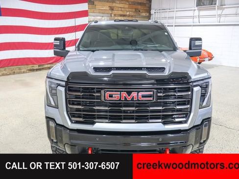 Used 2024 GMC Sierra 2500 AT4X AWD/4WD image 61