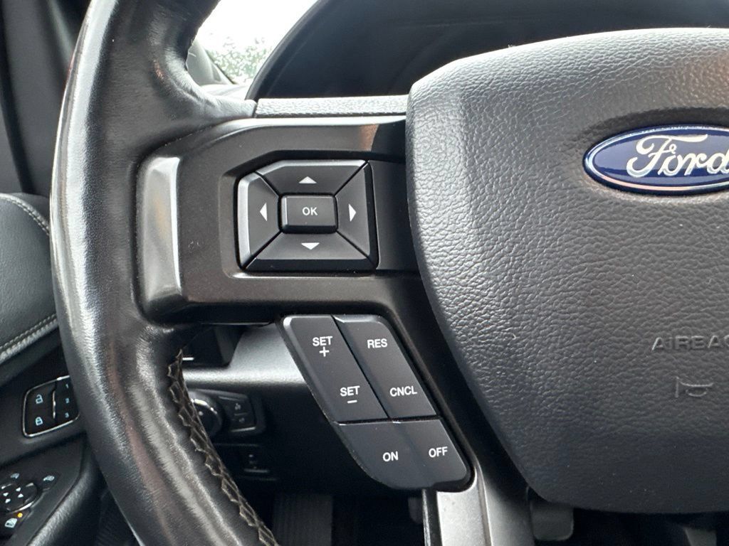 Used 2019 Ford Expedition Limited AWD/4WD image 34