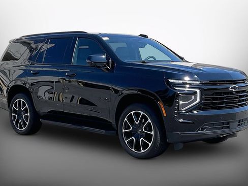 Used 2025 Chevrolet Tahoe RST w/ Comfort Package AWD/4WD image 1