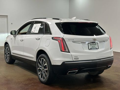 Used 2023 Cadillac XT5 Sportv w/ Platinum Package AWD/4WD image 30