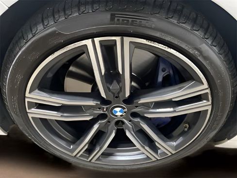 Used 2022 BMW 840i Coupe image 9