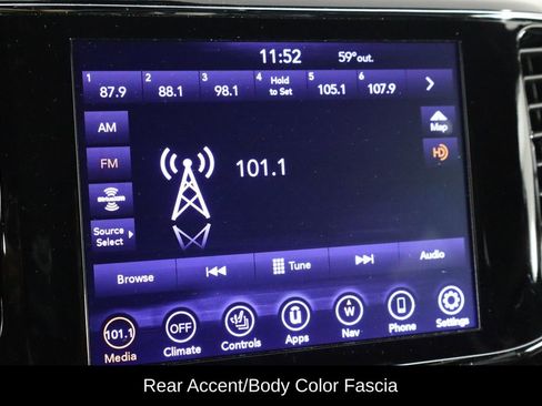 Used 2021 Jeep Grand Cherokee Laredo X image 29