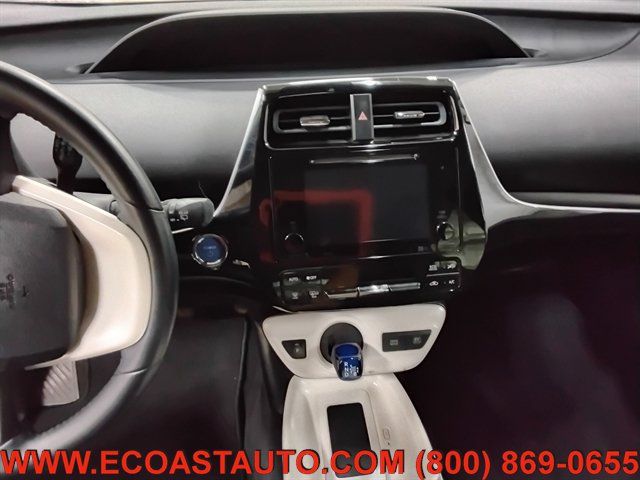 Used 2016 Toyota Prius Four Touring FWD image 12