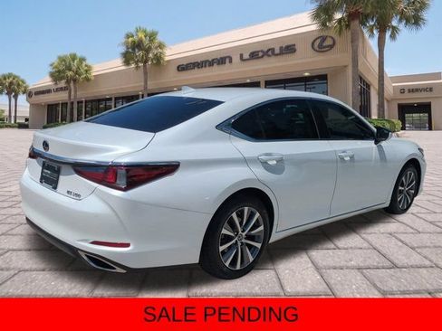 Certified 2020 Lexus ES 350 w/ Premium Package FWD image 4