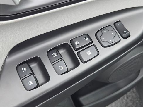 Used 2023 Hyundai Kona SEL w/ Convenience Package image 23