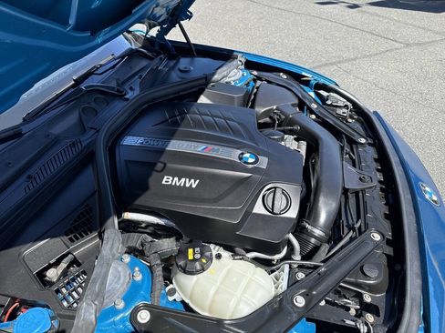 Used 2018 BMW M2 RWD image 22