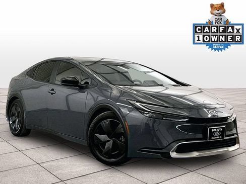 Used 2024 Toyota Prius Prime FWD image 2