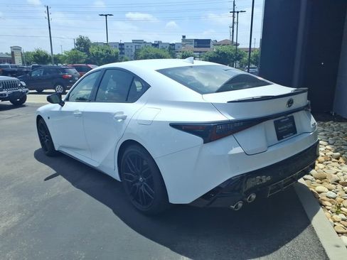 Used 2024 Lexus IS 500 RWD image 4