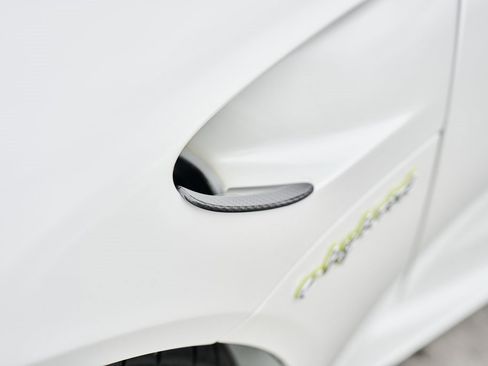 Used 2015 Porsche 918 Spyder w/Weissach Package image 10