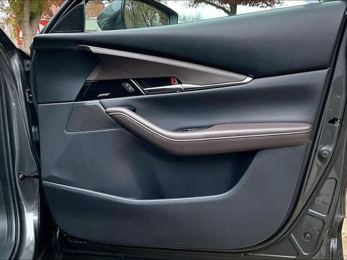 Used 2021 MAZDA CX-30 AWD 2.5 S w/ Premium Package image 27