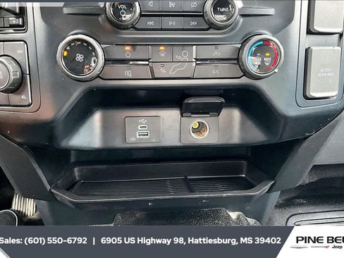 Used 2023 Ford F250 XLT image 23