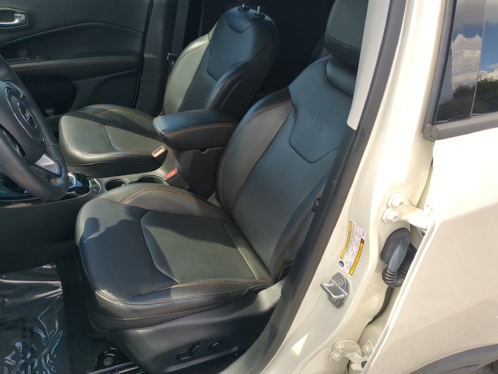 Used 2021 Jeep Compass Limited AWD/4WD image 19