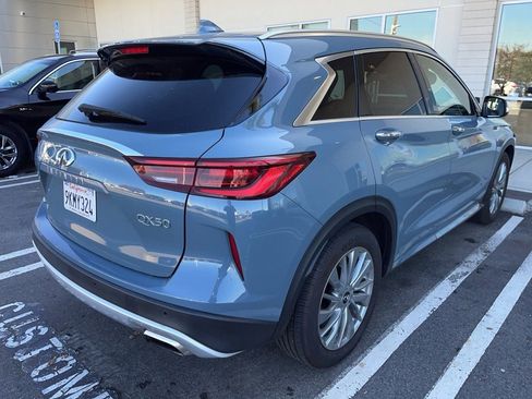 Certified 2024 INFINITI QX50 Luxe image 8