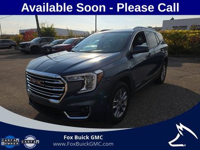 Used 2024 GMC Terrain SLT w/ LPO, Floor Liner Package