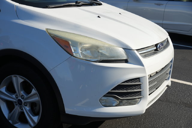 Used 2016 Ford Escape SE FWD image 4