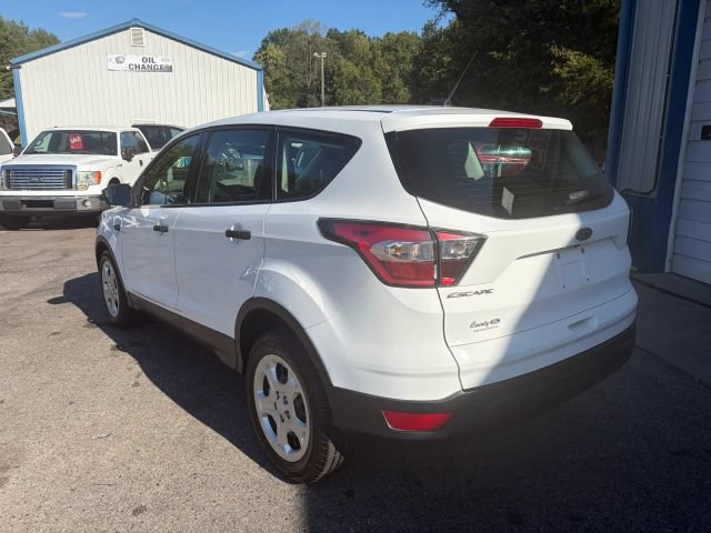 Used 2017 Ford Escape S FWD image 3