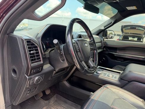 Used 2020 Ford Expedition Limited w/ Equipment Group 303A AWD/4WD image 15