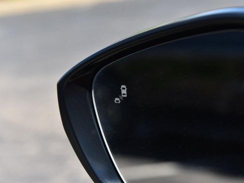 Certified 2025 Honda Civic Sport image 9