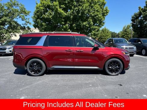Used 2024 Kia Carnival SX Prestige FWD image 2