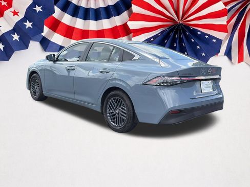 Certified 2026 Nissan Sentra SV w/ SV Convenience Package FWD image 3