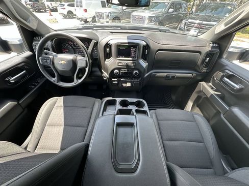 Certified 2025 Chevrolet Silverado 2500 Custom w/ Custom Value Package AWD/4WD image 20