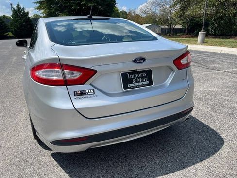 Used 2013 Ford Fusion SE FWD image 21