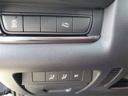 Certified 2022 MAZDA CX-30 AWD 2.5 S w/ Preferred Package image 9