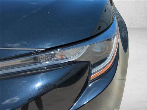 Used 2024 Toyota Corolla LE FWD image 9