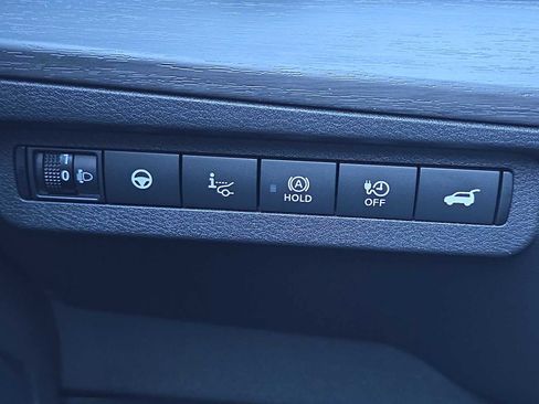 Used 2023 Nissan Ariya EMPOWER+ image 30