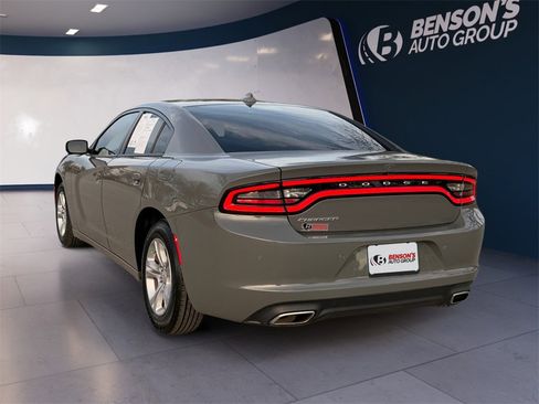 Used 2023 Dodge Charger SXT image 3