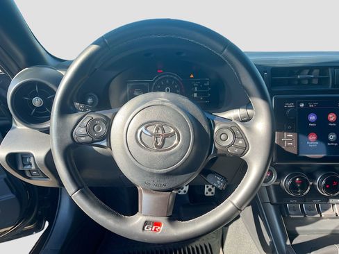 Used 2024 Toyota GR86 Premium RWD image 16