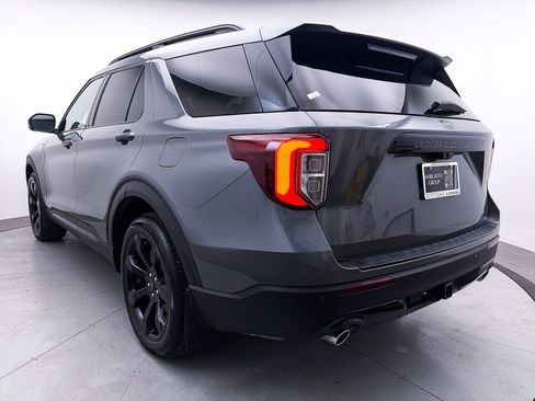 Used 2023 Ford Explorer ST-Line w/ Class IV Trailer Tow Package image 14