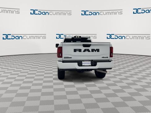 New 2026 RAM 2500 Big Horn AWD/4WD image 7