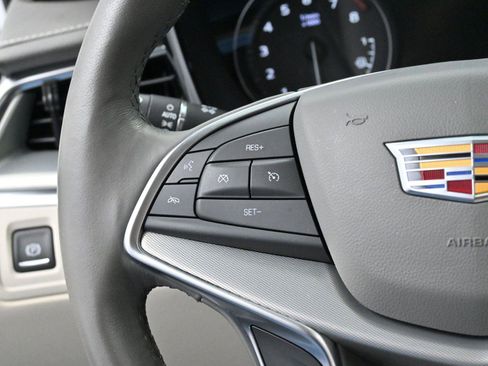 Used 2025 Cadillac XT5 Premium Luxury w/ Technology Package image 19